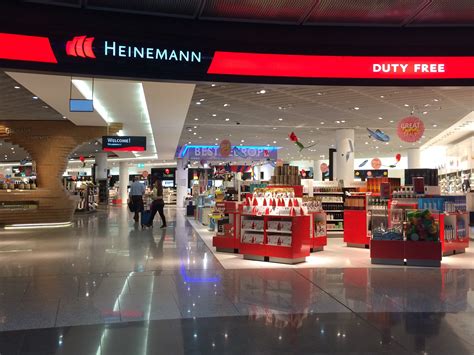 frankfurt airport shop.